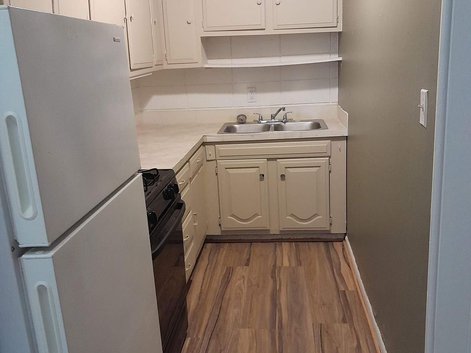 1st image of 72001 Kentucky Ave #17