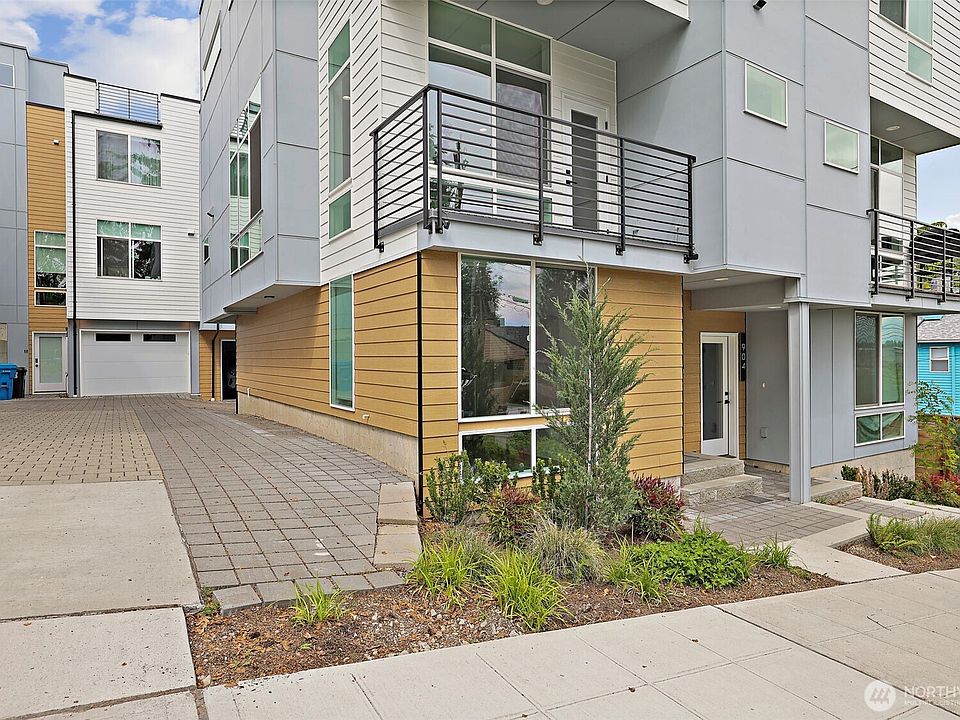 1st image of 902 N 86th Street