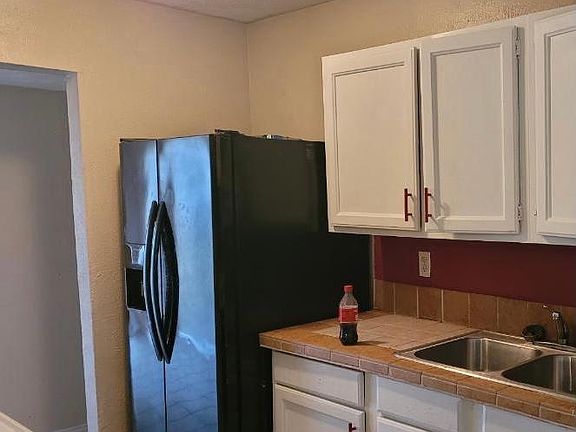 4th image of 14514 Dartwood Dr