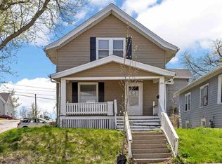1751 Higley Ave SE, Cedar Rapids, IA 52403