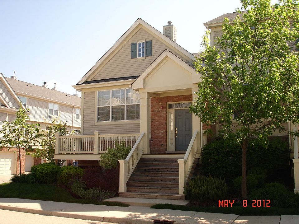 1st image of 371 Broadmoor Ln