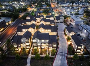 2209 Woodland Ave #1202, Austin, TX 78741