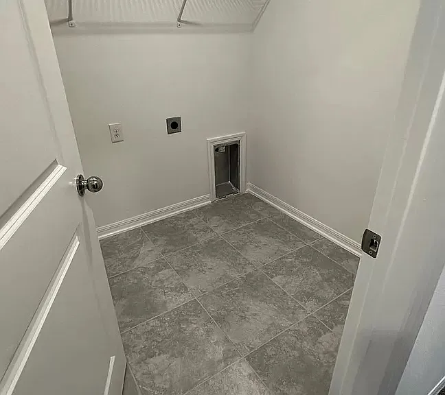 764 Reggie Rd — Photo 19