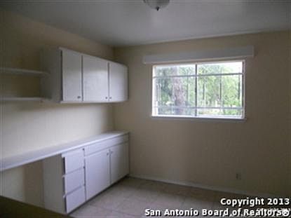4th image of 11007 Valley Star Dr