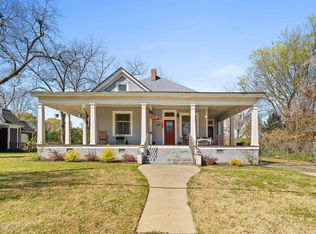 283 N Oak St, Jackson, GA 30233