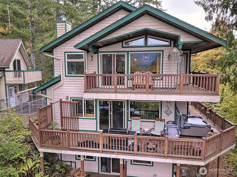 2nd image of 5791 N Lake Cushman Road