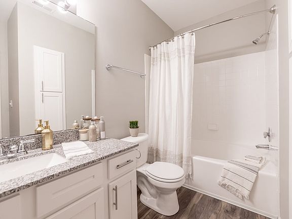 4th image of 14637 Handel Dr #1016