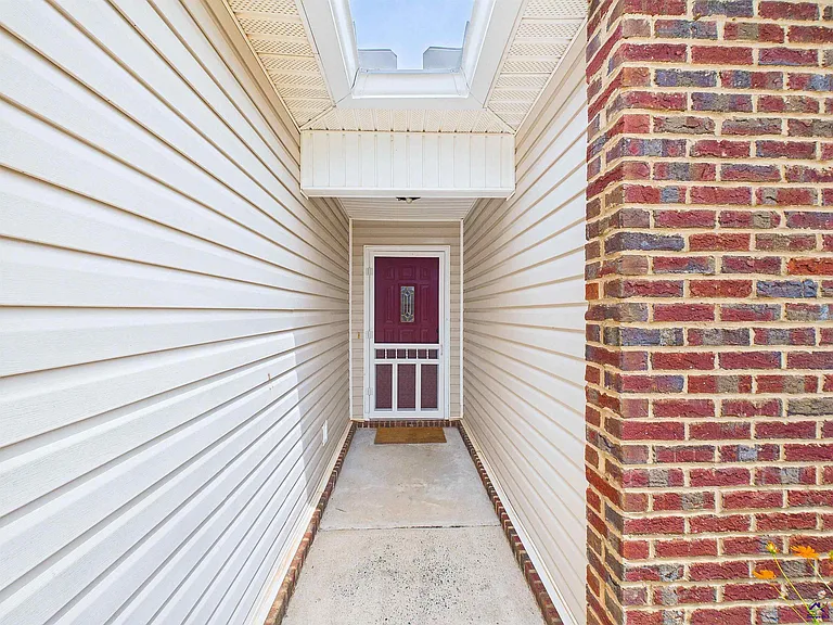 324 Tyson Glen Dr — Photo 8