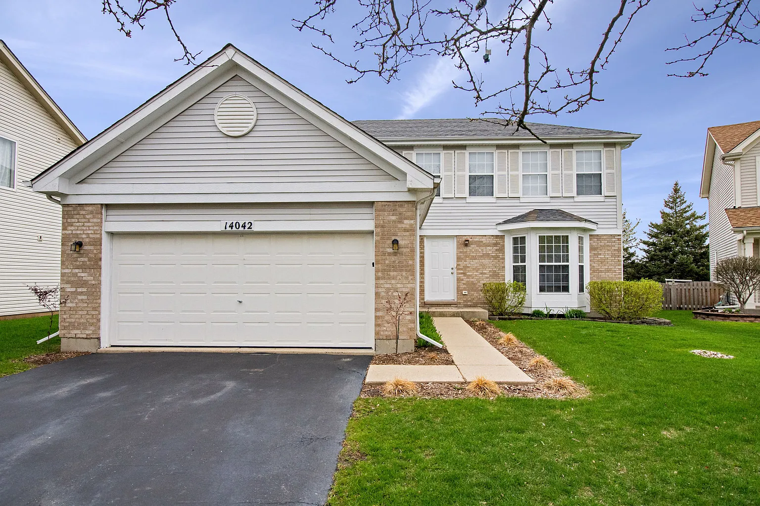 14042 S Largo Ct photo 1