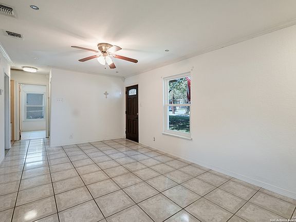 5th image of 718 BENRUS BLVD
