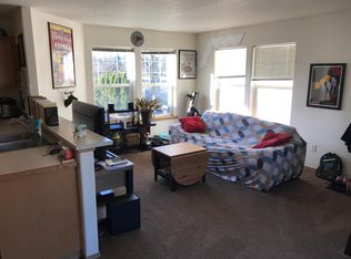 8525 NE Russell St, Portland, OR 97220