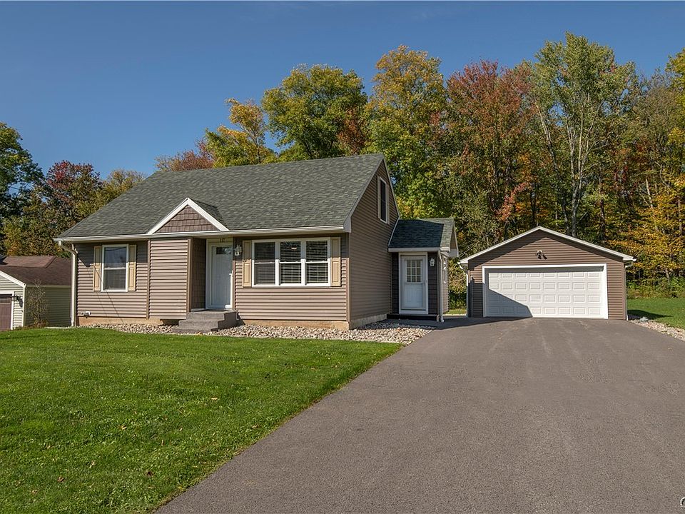 1st image of 117 Tarlton Rd