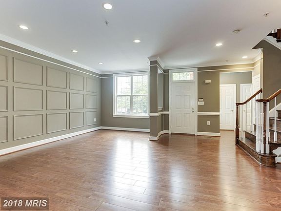 5th image of 43402 Westchester Sq