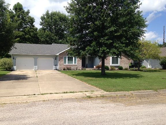 2nd image of 206 Crestmont Dr