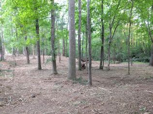 303 Tifton Dr W, Greenwood, SC 29649