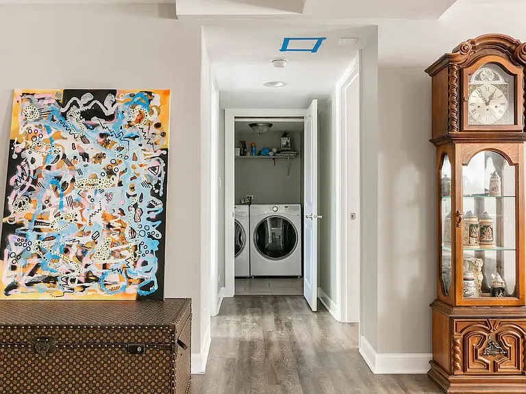 722 Seward St #1 — Photo 8
