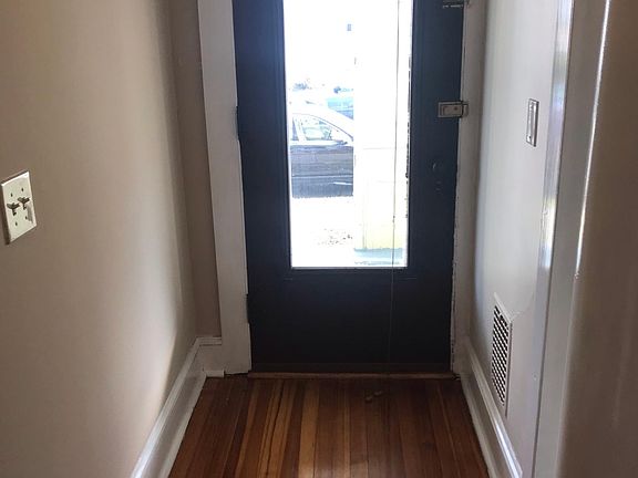5th image of 419 Davidson St Fl 1ST
