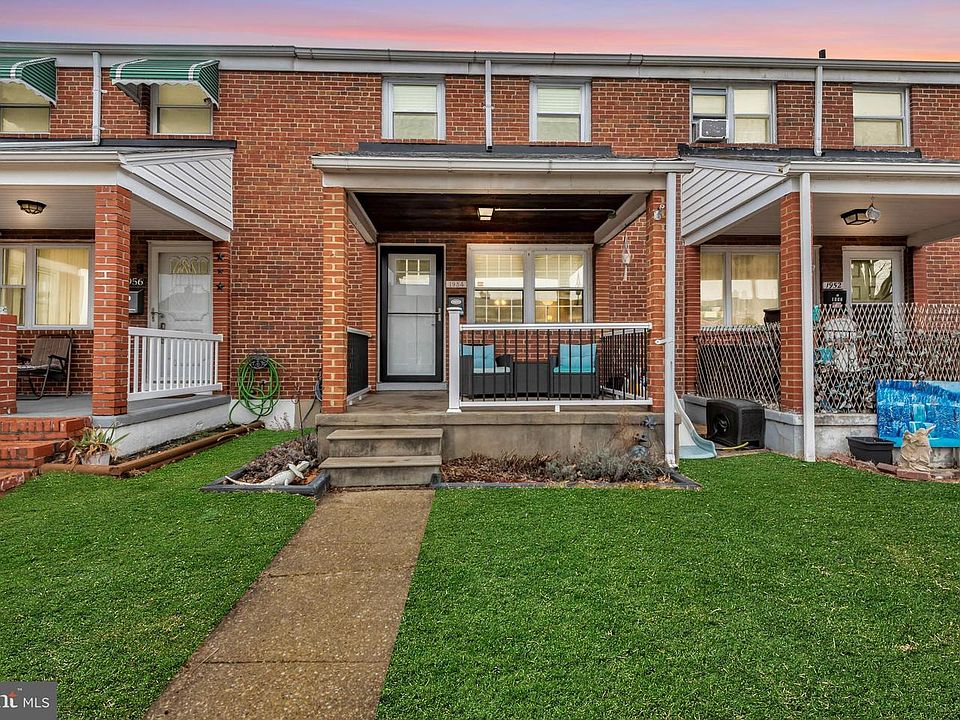 1st image of 1954 Stanhope Rd