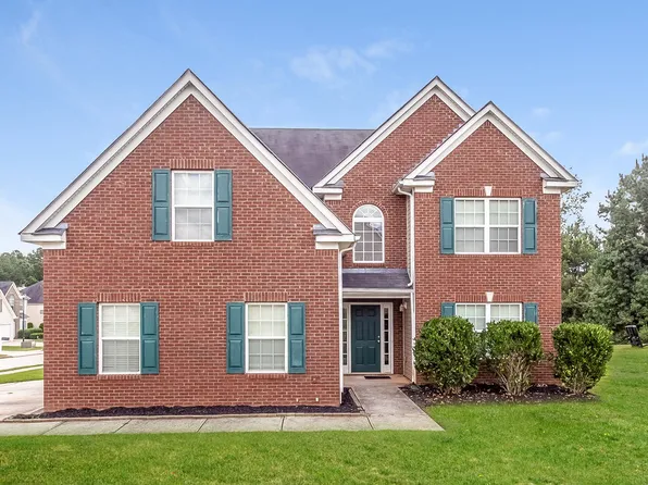 331 Cobblestone Ct, Hampton, GA 30228