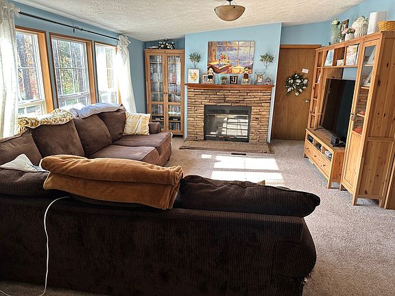 5th image of 73 Bass Haven Ln