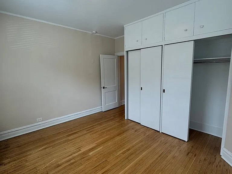 605 Hinman — Photo 53