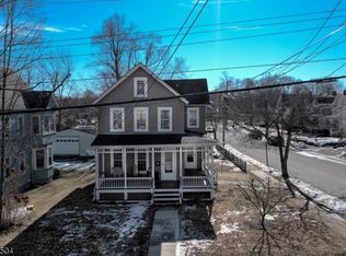 23 Woodside Ave, Newton, NJ 07860