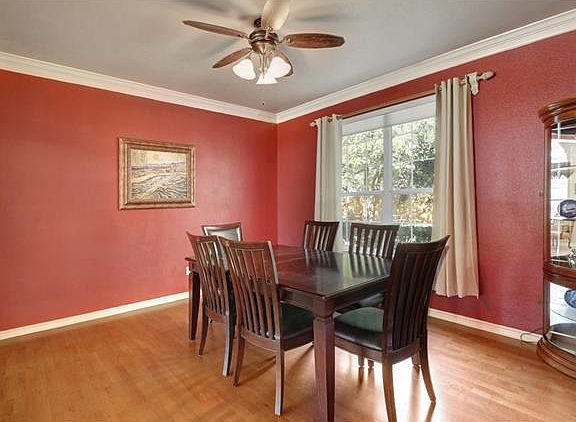 5th image of 2307 London Ln