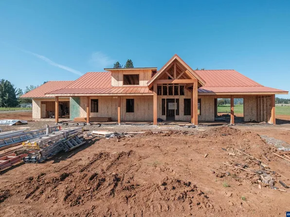 34198 E Lacomb Dr, Lebanon, OR 97355