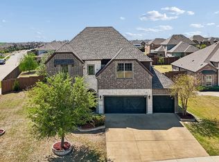1341 Canary Ln, Forney, TX 75126