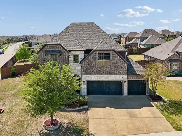 1341 Canary Ln, Forney, TX 75126
