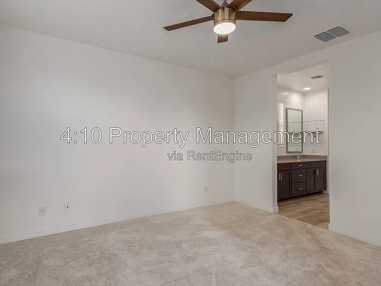 2222 E Palmdale Ln — Photo 20