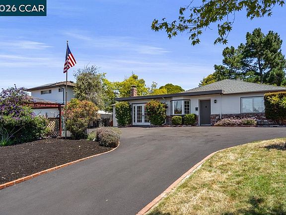 3rd image of 17786 Parker Rd