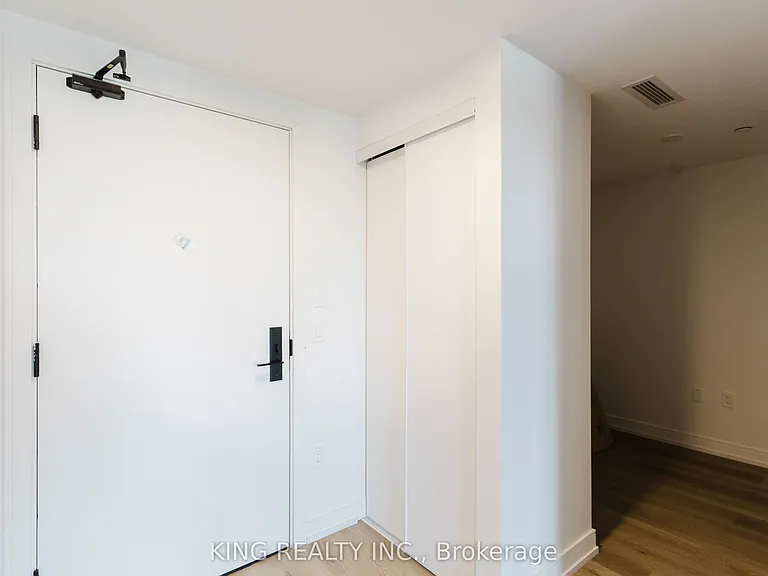 1 Jarvis St #531 — Photo 14