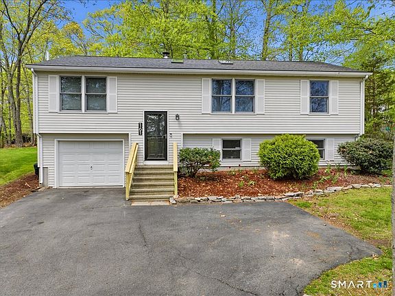 2nd image of 161 Deerfield Ridge Drive