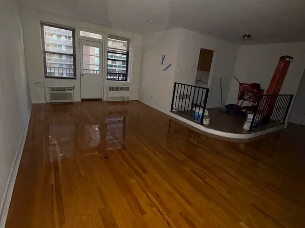 103-10 Queens Boulevard image 1 of 8