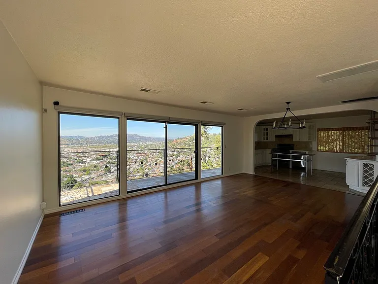 538 Vista Gloriosa Dr — Photo 5