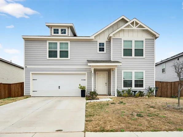 821 Sugartree Dr, Cleburne, TX 76031