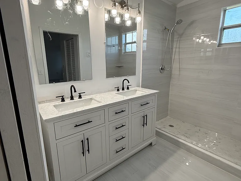 127 SW 159th Way — Photo 45