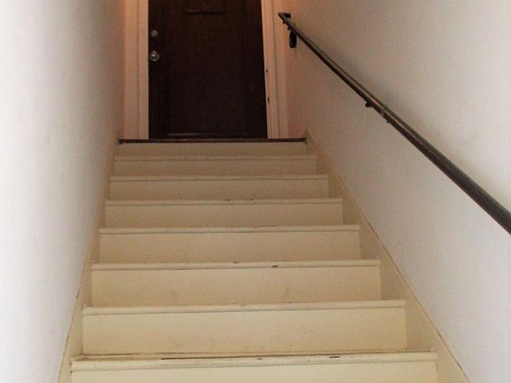 5th image of 2720 W 43rd Pl
