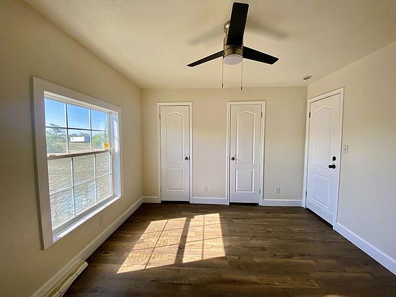 4th image of 415 Mostyn Ln