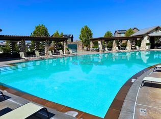 1819 Valley Rd S, Madera, CA 93636