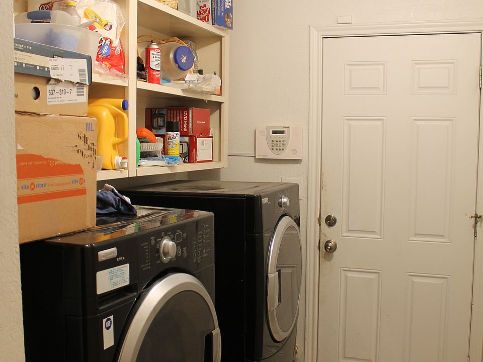 1st image of 1016 E Yoakum Ave