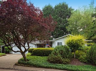 16860 Lakeridge Dr, Lake Oswego, OR 97034