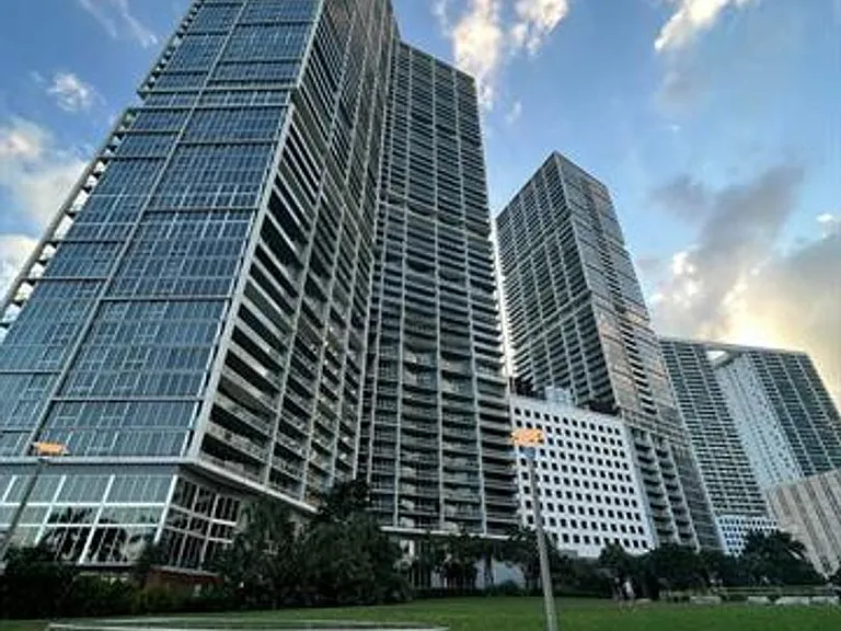 495 Brickell Ave #2611 — Photo 18