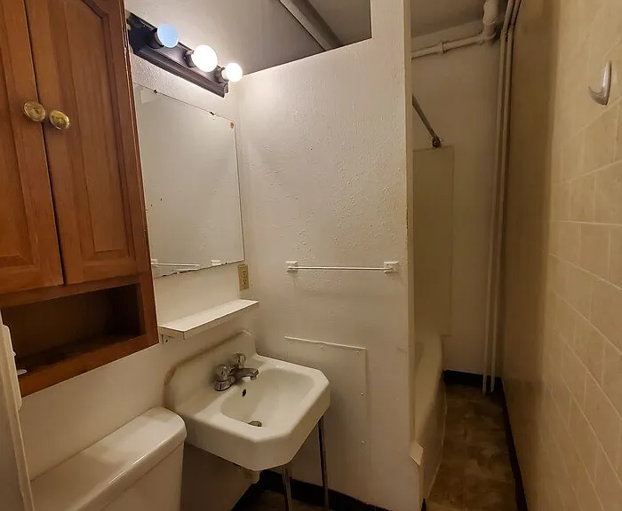 420 2nd Ave NE #201 — Photo 7