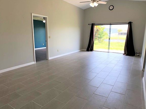 4th image of 13346 Boulder Woods Cir