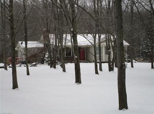 1891 Mini Ranch Trl, Geneva, OH 44041