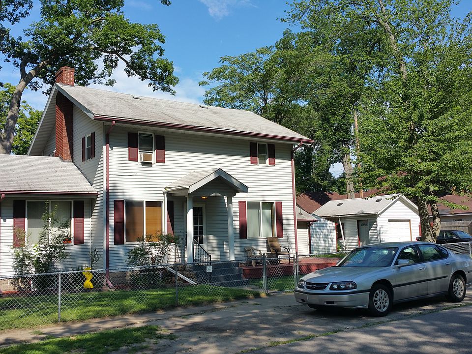 2nd image of 330 Fir St