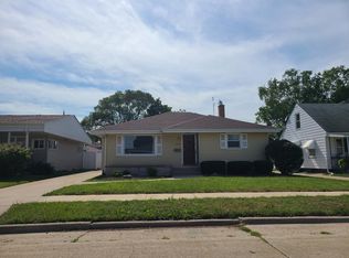 7948 24th Ave, Kenosha, WI 53143