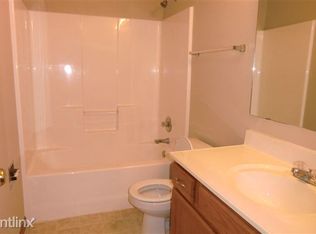1012 Notting Hill Ct, Collinsville, IL